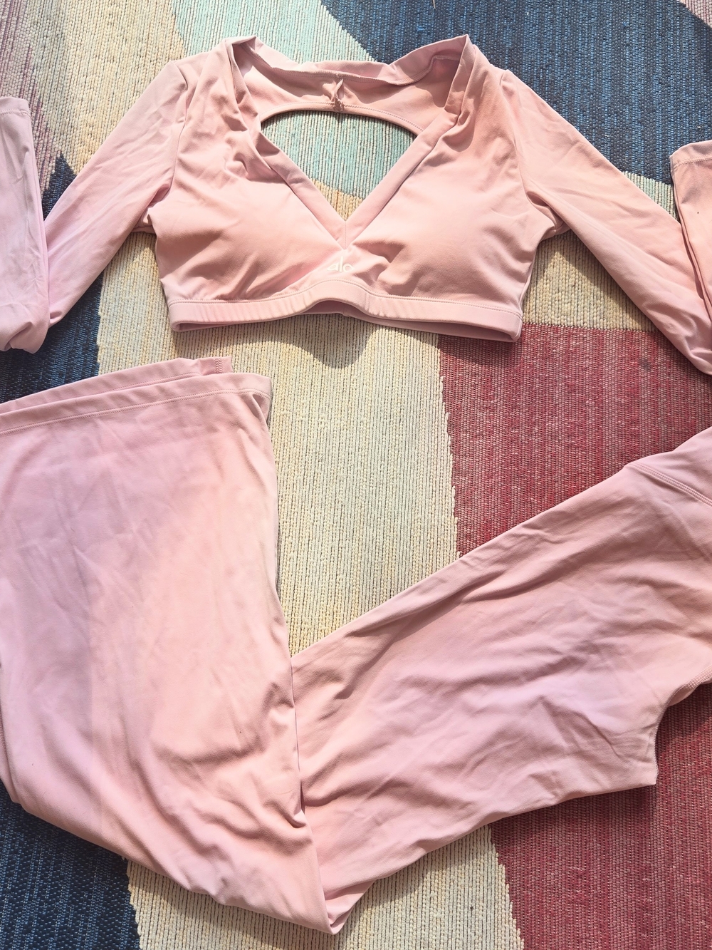 Pink 2-Piece Activewear Set - Long Sleeve Crop & Flare Leggings - Size L